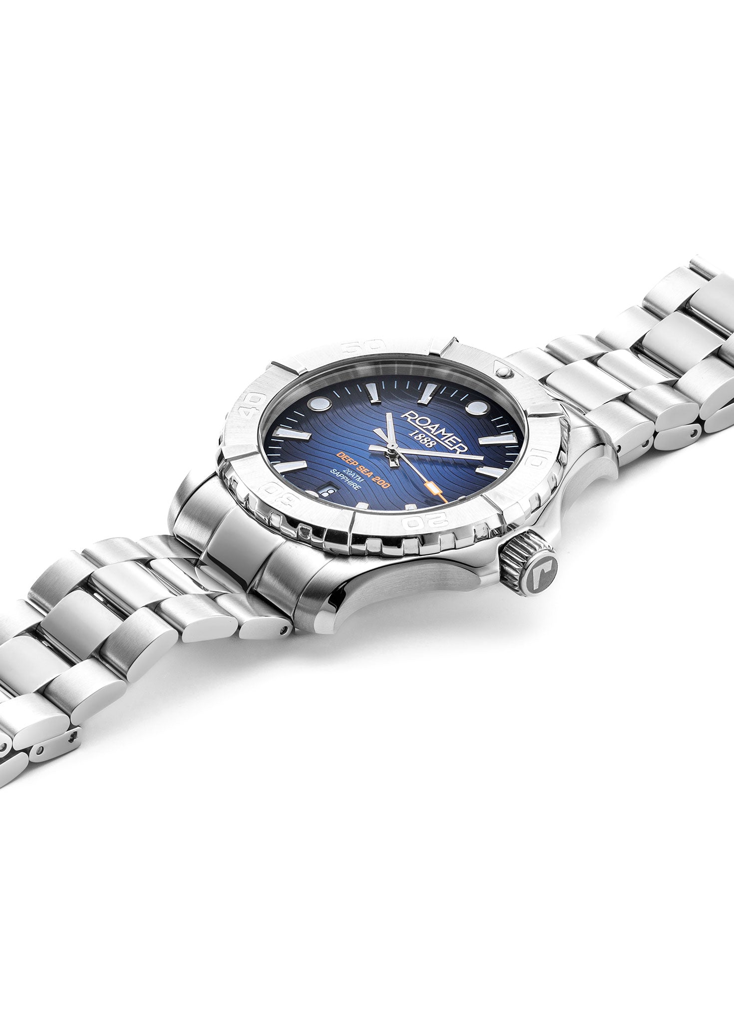 Deep Sea 200 43mm Quartz Three-Hand Date Blue Dial Silver Bracelet Sap