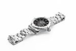 Deep Sea 200 43mm Quartz Three-Hand Date Black Dial Silver Bracelet Sa