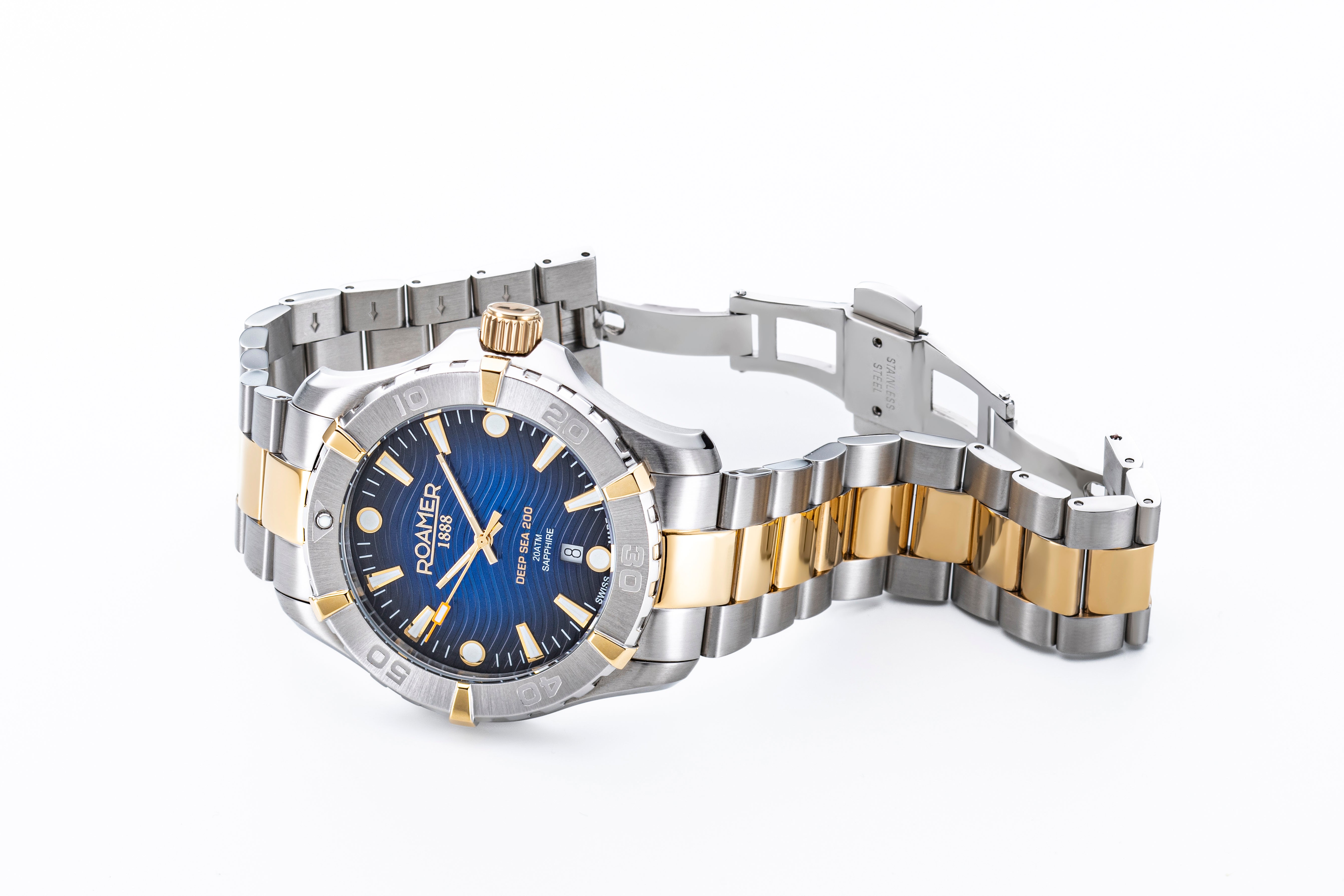 Deep Sea 200 43mm Quartz Three-Hand Date Blue Dial Two-Tone Bracelet S
