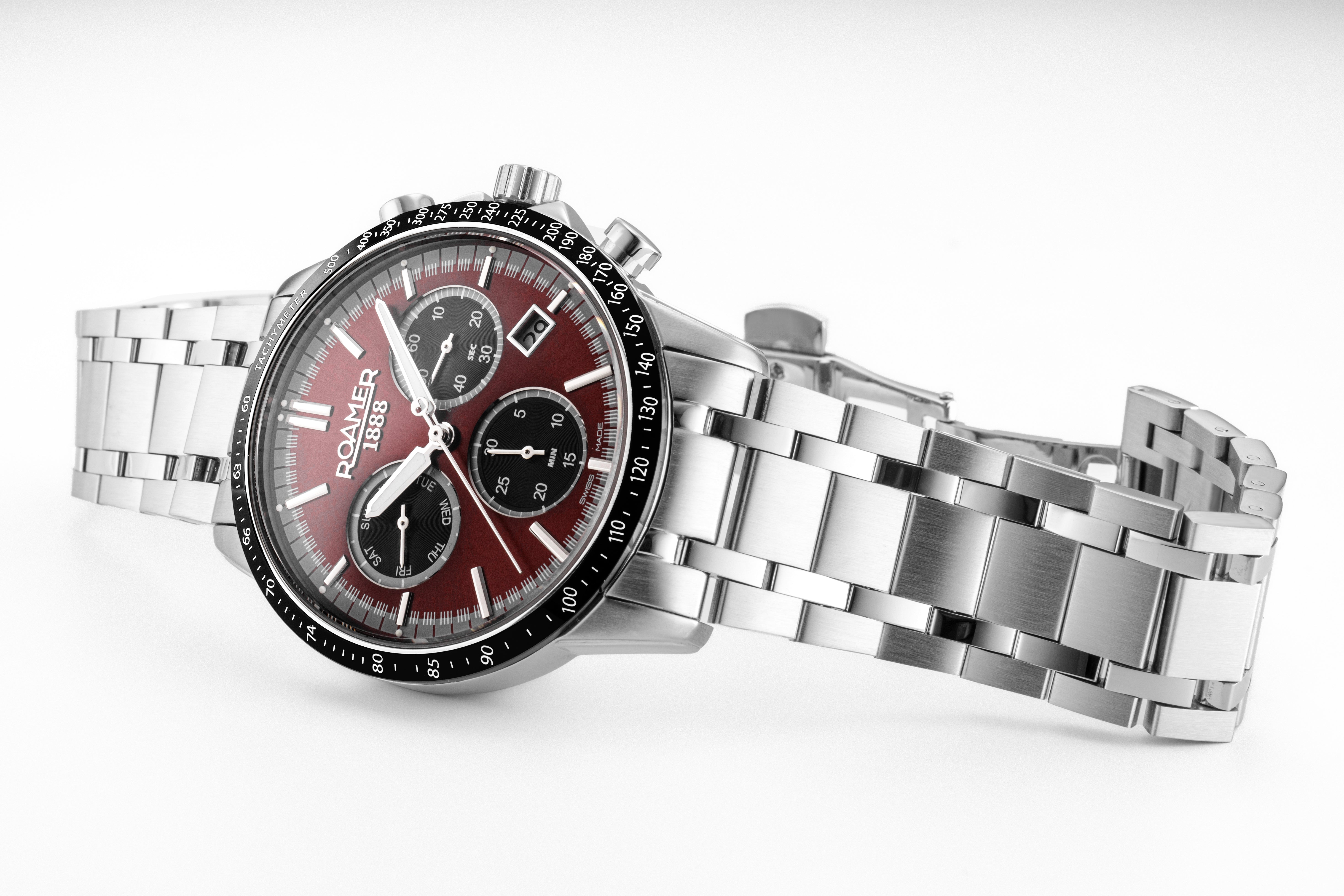 Mercury Chrono 43.5mm Quartz Chronograph Date, small second Red Sunray