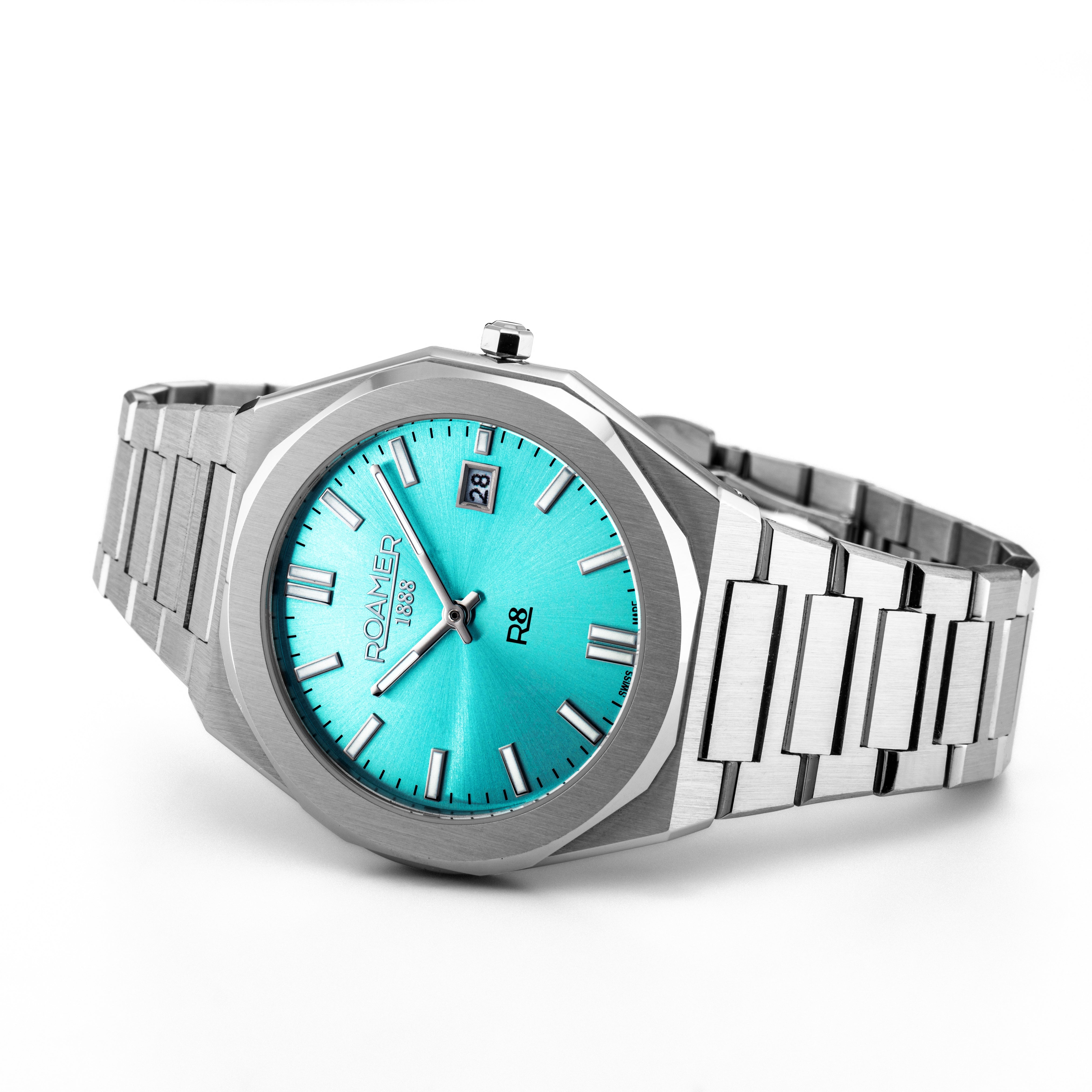 R8 Gents 41mm Quartz Three-Hand Date Light Blue Dial Silver Bracelet S