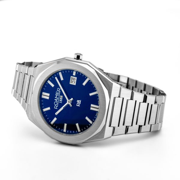 R8 Gents 41mm Quartz Three-Hand Date Blue Dial Silver Bracelet Sapphir