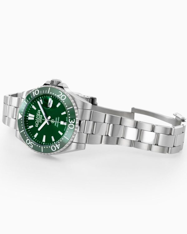 Premier 42 mm Automatic Three-Hand Date Green Sunray Dial Silver Brace