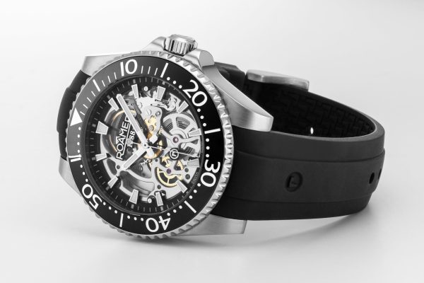 Premier Skeleton 42 mm Automatic Three-Hand Black Dial Silver Bracelet